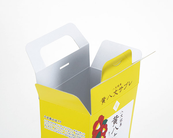 化粧箱屋ドットコム コマガタ お土産の箱 お菓子 開けたところ 取っ手付き化粧箱