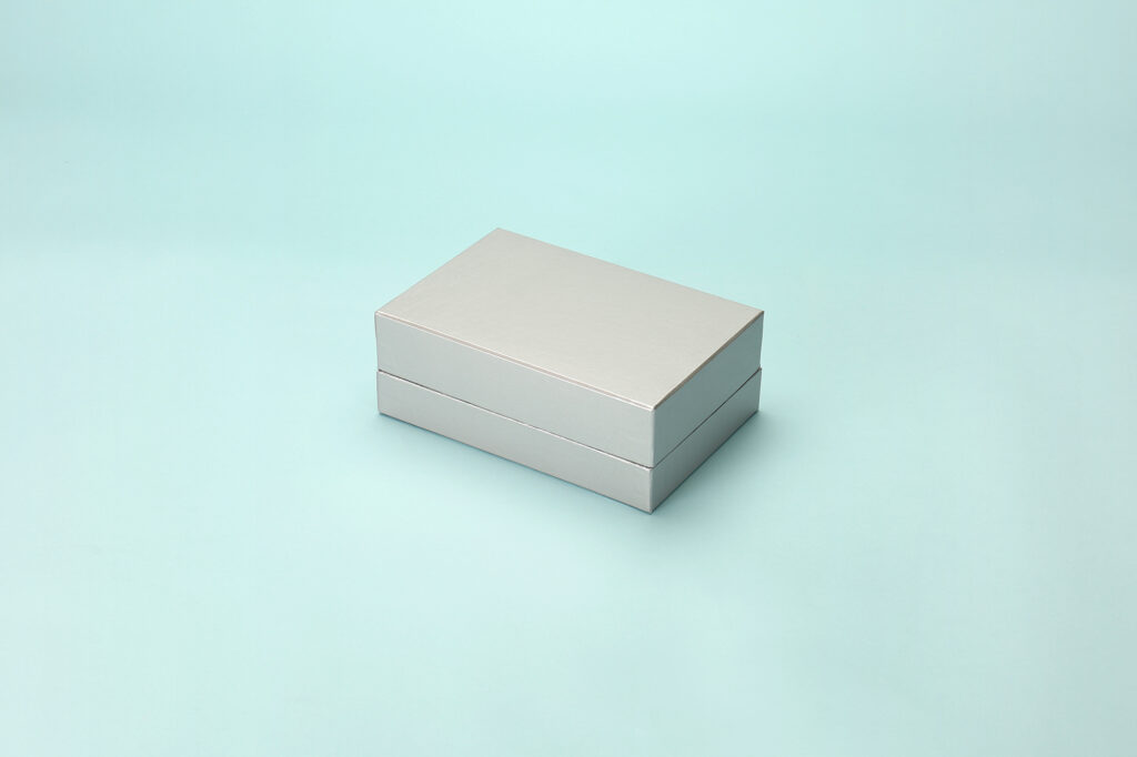 貼箱 背張り式