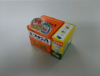 ホットメルトで箱　接着