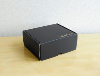 【メディア掲載のお知らせ】デザインのひきだし33 〜その2～カラフルダンボール箱