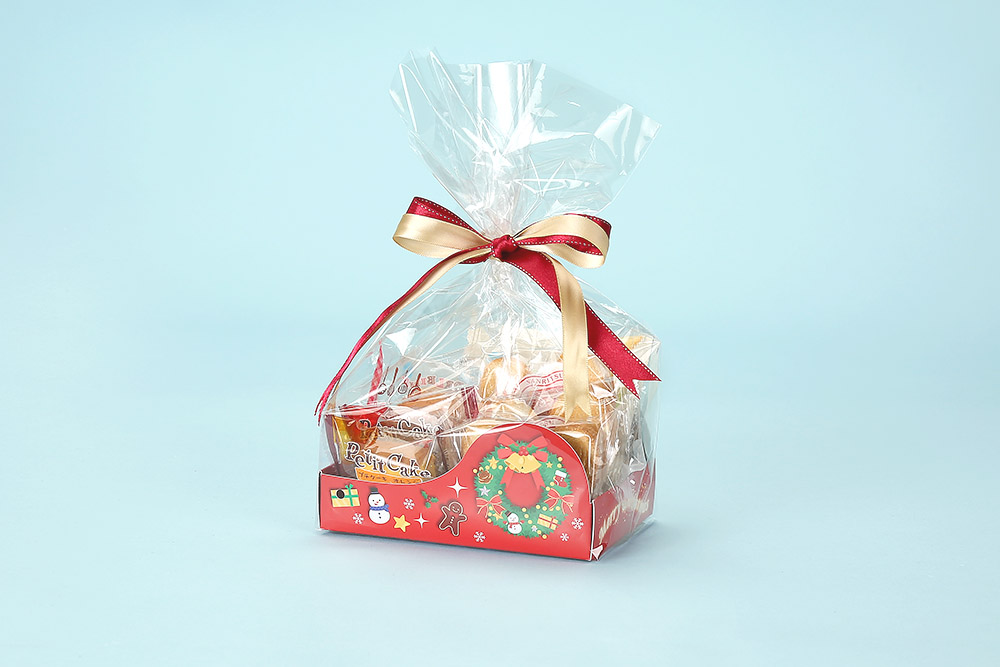 クリスマスのお菓子用 そり型ギフトボックス　ラッピングイメージ