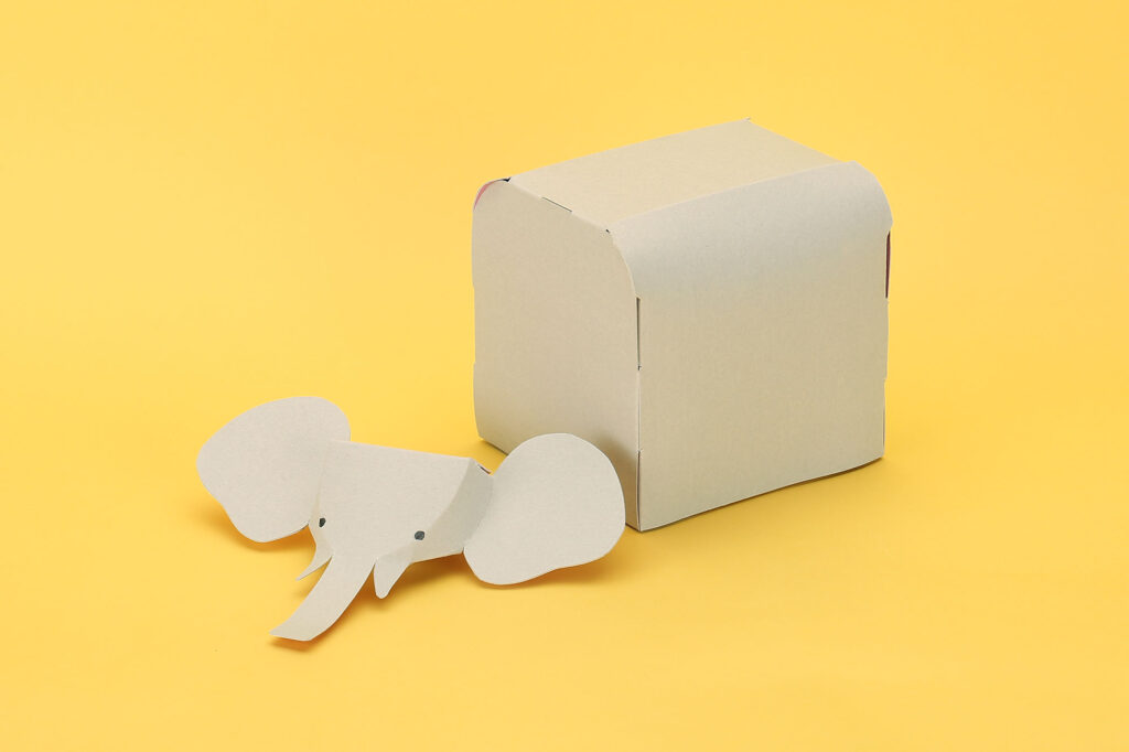 ゾウの形の箱  頭と胴体の箱は別パーツ　オリジナル形状