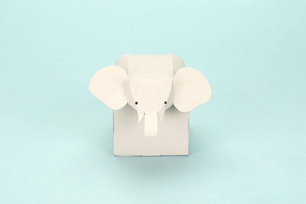 ゾウの形の箱 正面　オリジナル形状