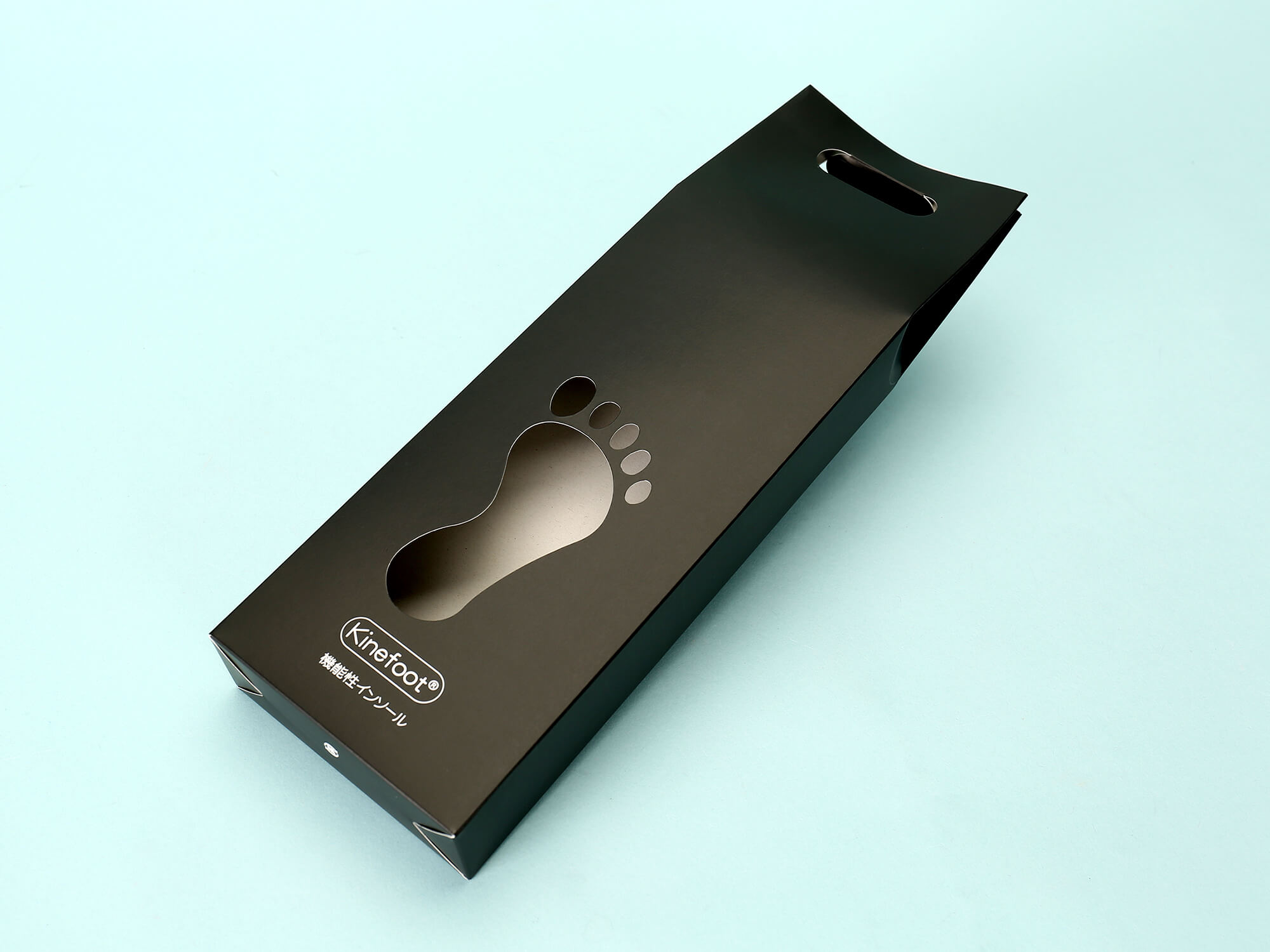 足形窓付インソール用化粧箱　kinefoot