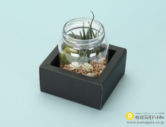 斜めカットの額縁付ギフト箱 フラワーギフト向け